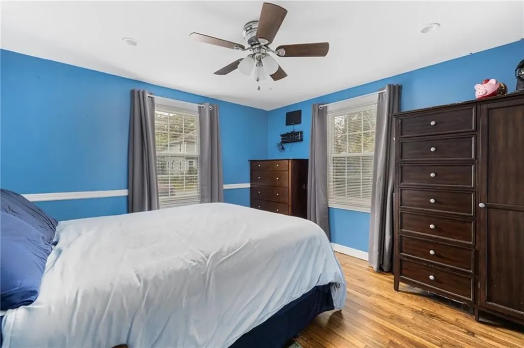 104 Horse Neck Road Warwick RI 02889