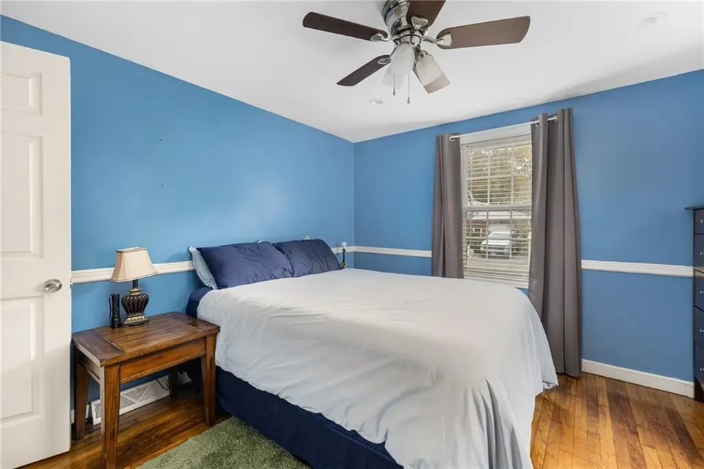 104 Horse Neck Road Warwick RI 02889