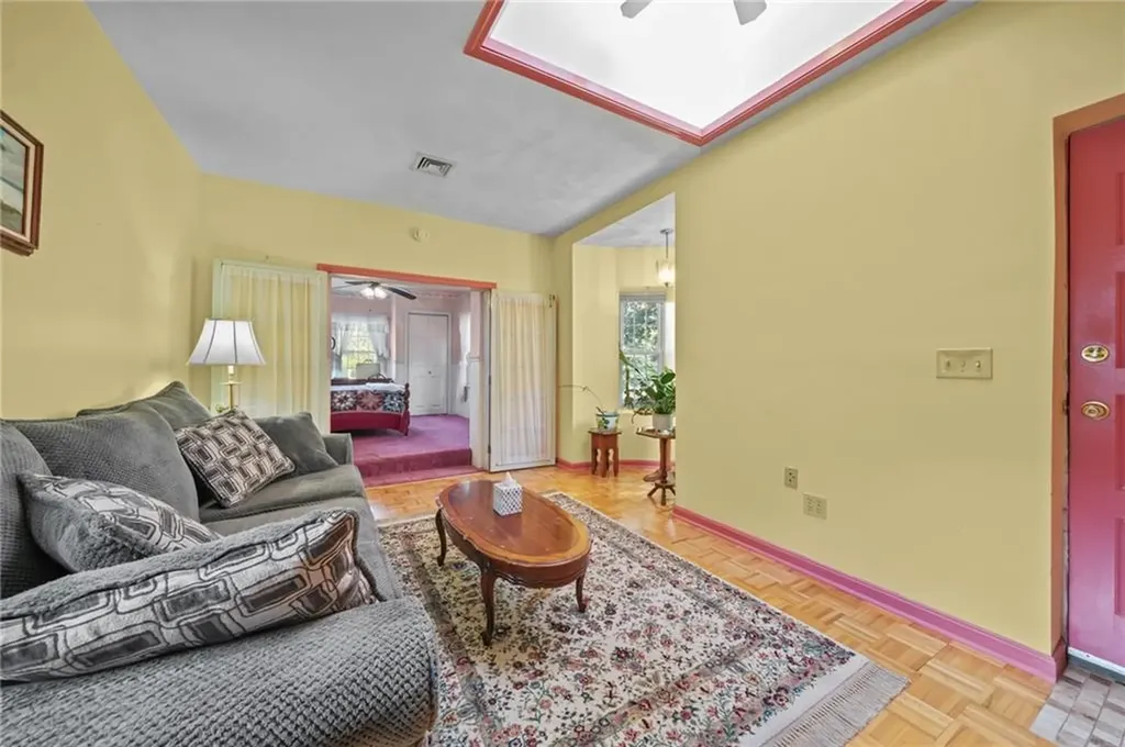 26 Alicant Street Providence RI 02908