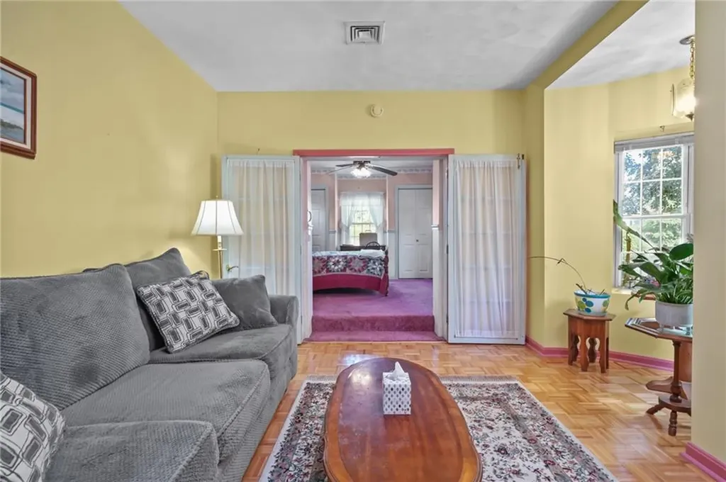 26 Alicant Street Providence RI 02908
