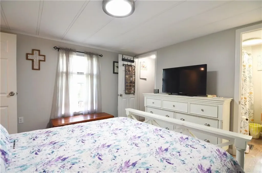 9 Lear Drive Coventry RI 02816