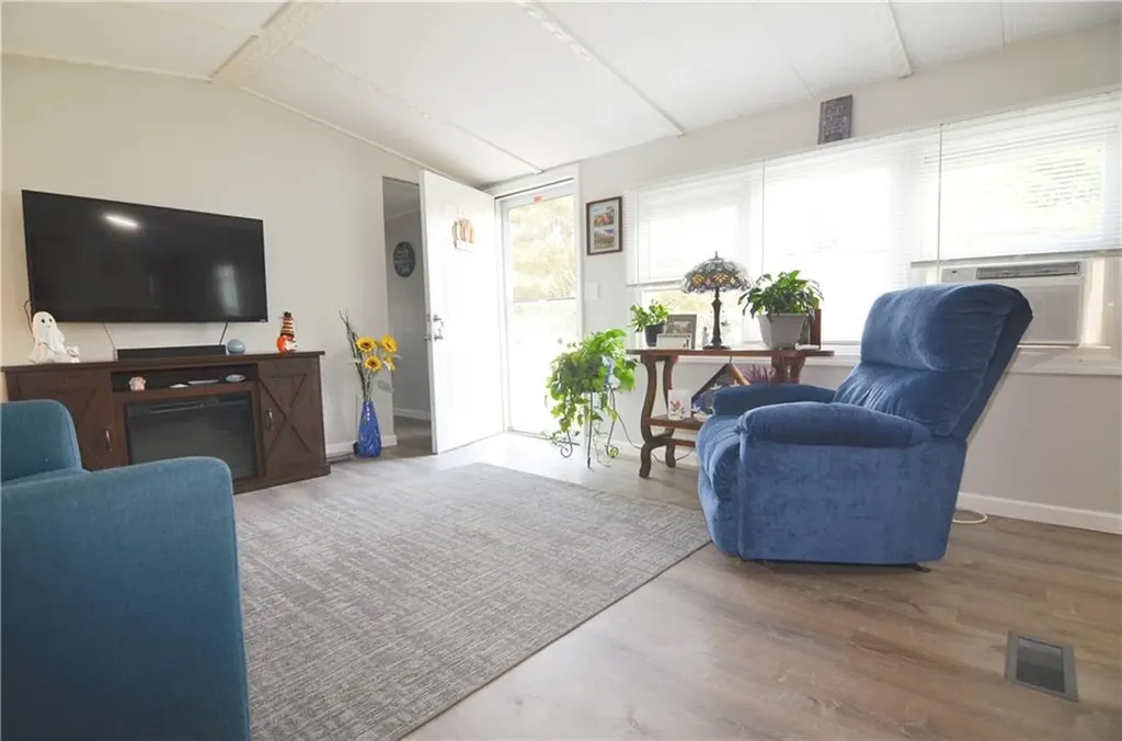 9 Lear Drive Coventry RI 02816