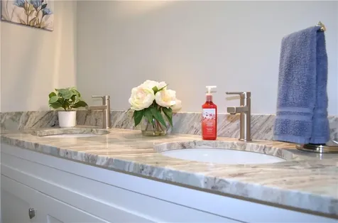 9 Lear Drive Coventry RI 02816