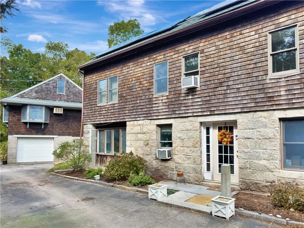 2185 Post Road South Kingstown RI 02879