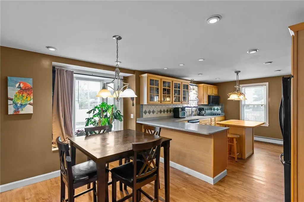 65 Majestic Avenue Warwick RI 02888