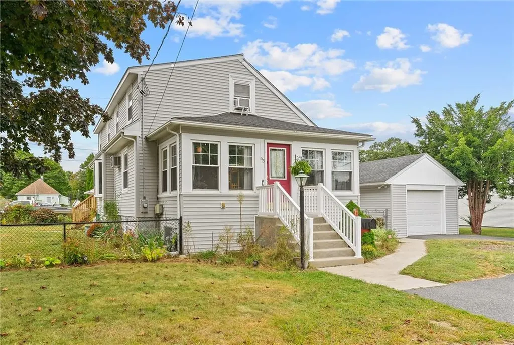 65 Majestic Avenue Warwick RI 02888