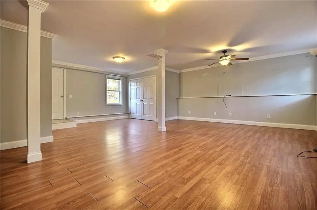 89 Old Post Road Westerly RI 02891