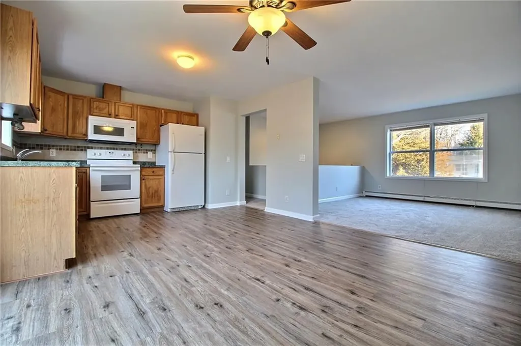 89 Old Post Road Westerly RI 02891