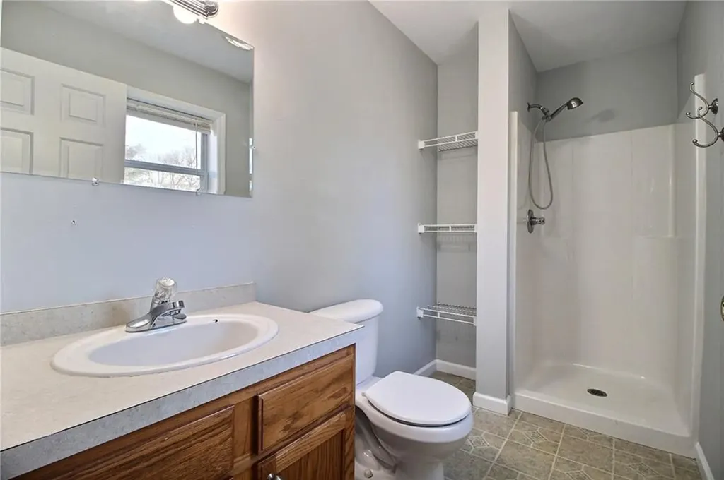 89 Old Post Road Westerly RI 02891