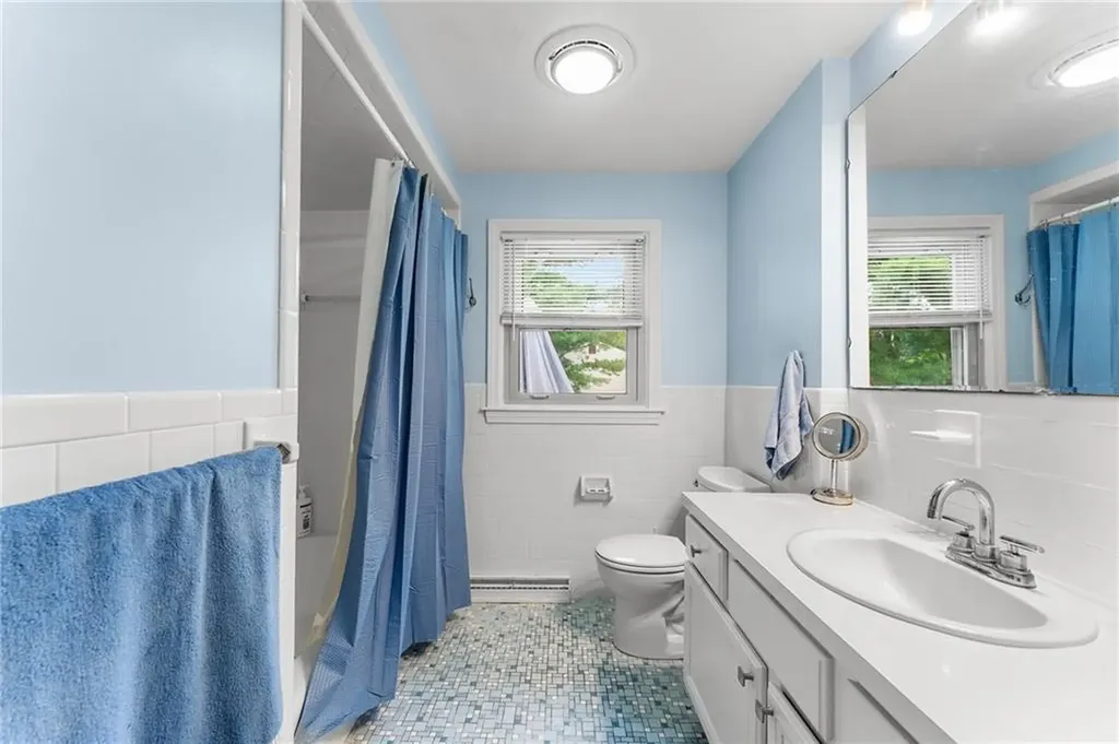 15 Blackberry Knoll Way Johnston RI 02919