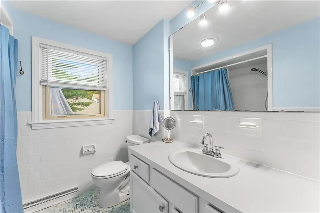 15 Blackberry Knoll Way Johnston RI 02919