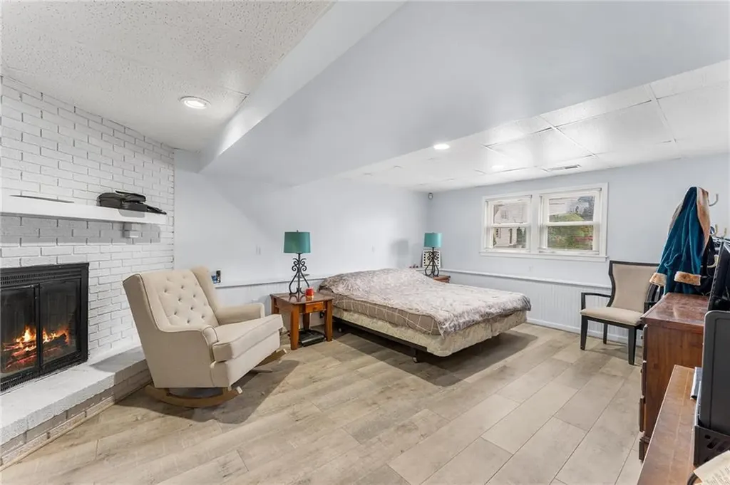 15 Blackberry Knoll Way Johnston RI 02919