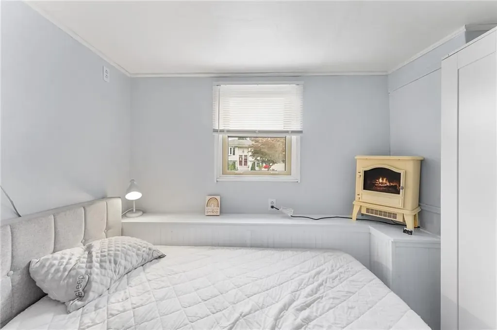 15 Blackberry Knoll Way Johnston RI 02919
