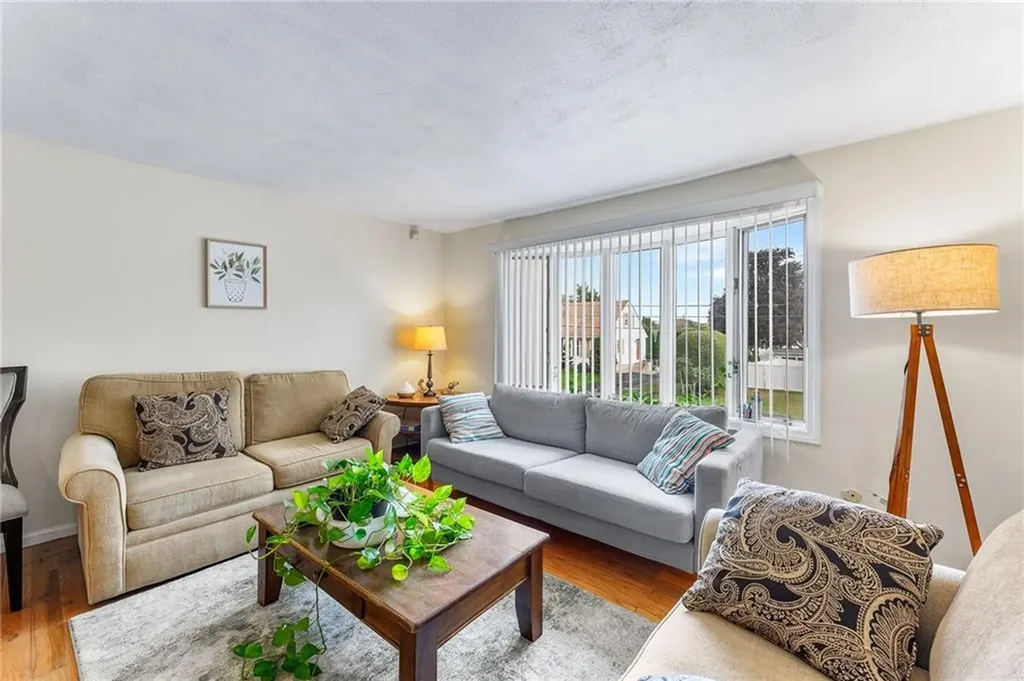 15 Blackberry Knoll Way Johnston RI 02919