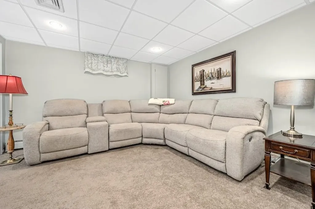 51 Keel Avenue Jamestown RI 02835