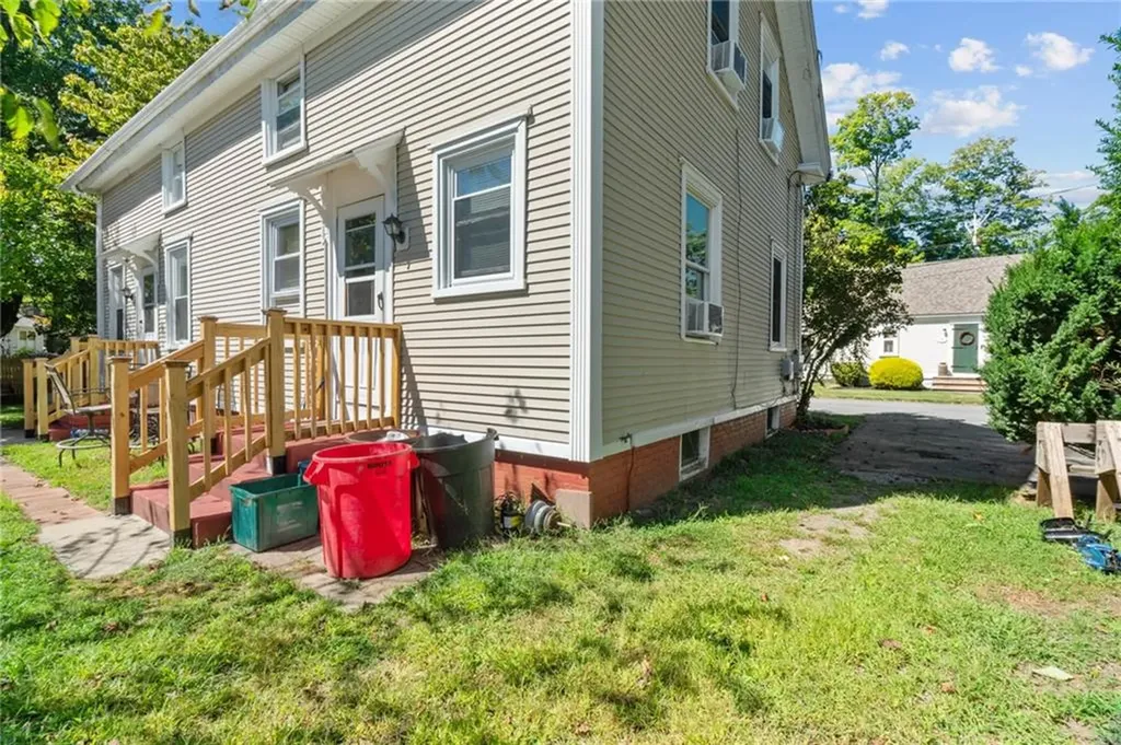 7 9 Mathewson Street Johnston RI 02919