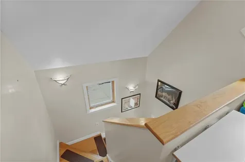 20 Kensington Avenue Portsmouth RI 02870