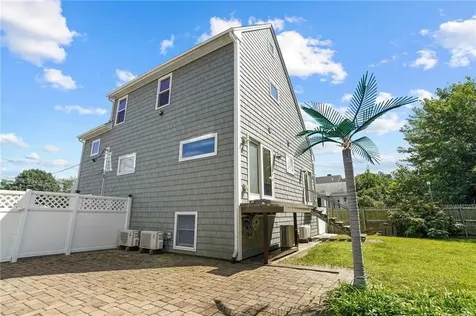 20 Kensington Avenue Portsmouth RI 02870