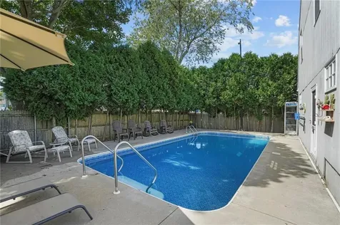 20 Kensington Avenue Portsmouth RI 02870