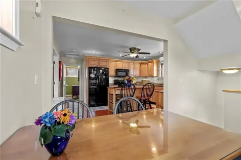 20 Kensington Avenue Portsmouth RI 02870