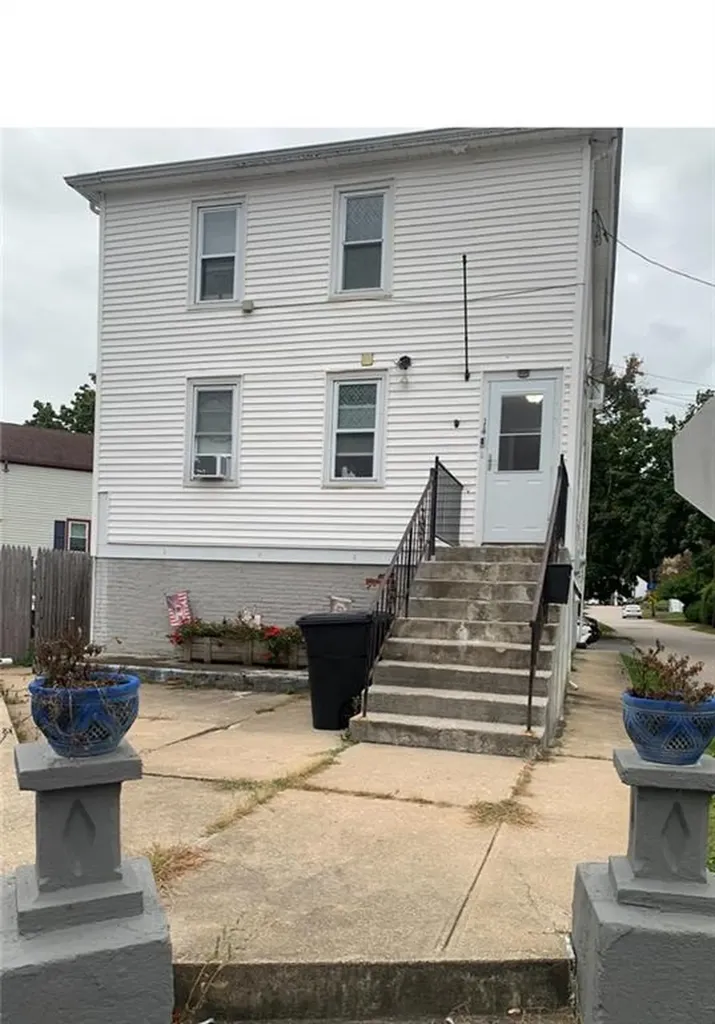 14 Zanfagna Street Johnston RI 02919
