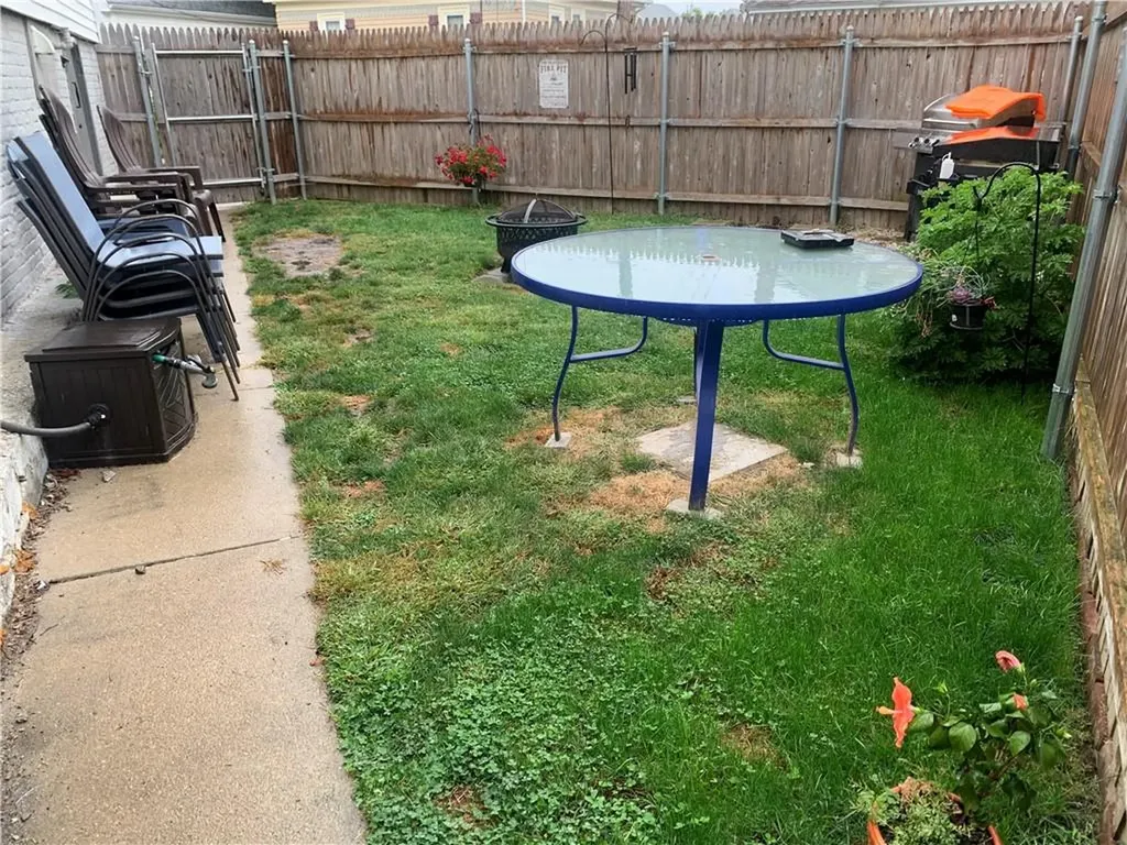 14 Zanfagna Street Johnston RI 02919
