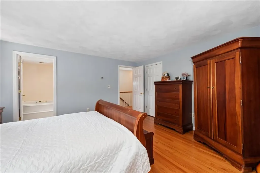 15 Mayflower Drive Cumberland RI 02864
