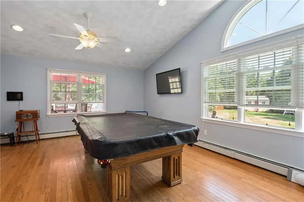 15 Mayflower Drive Cumberland RI 02864