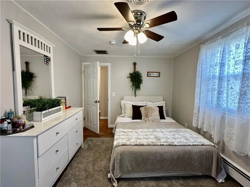 20 Fairgreen Drive West Warwick RI 02893