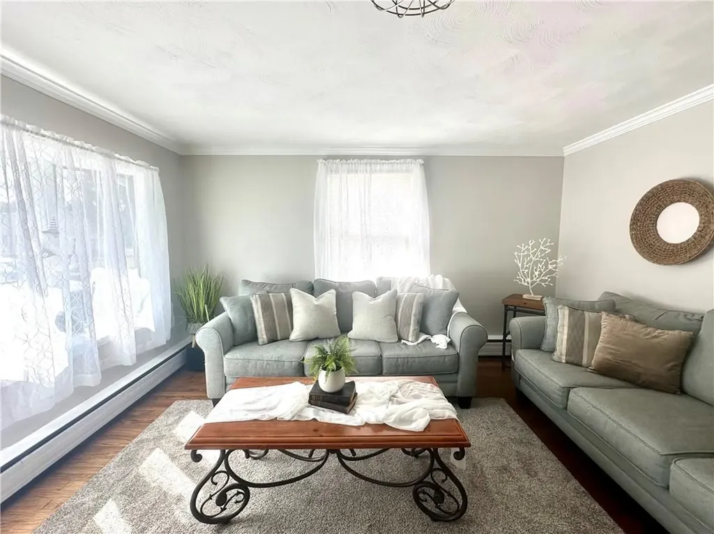 20 Fairgreen Drive West Warwick RI 02893