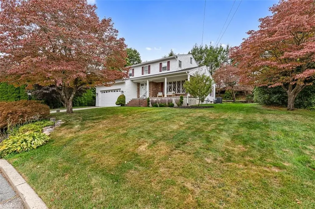 14 John F Kennedy Circle North Providence RI 02904