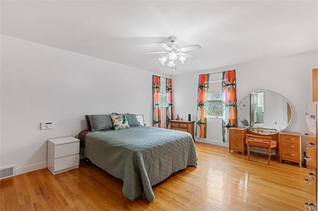 14 John F Kennedy Circle North Providence RI 02904