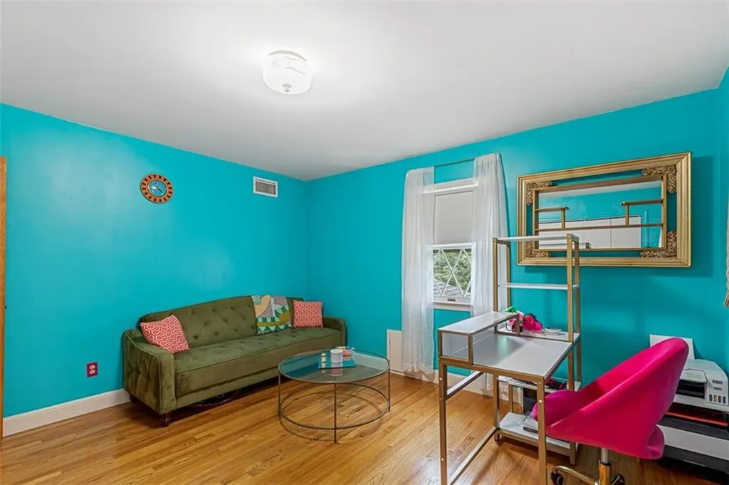 14 John F Kennedy Circle North Providence RI 02904