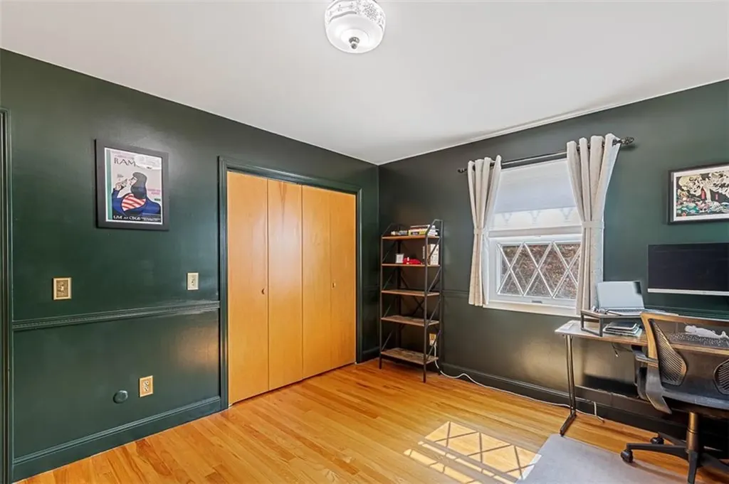 14 John F Kennedy Circle North Providence RI 02904