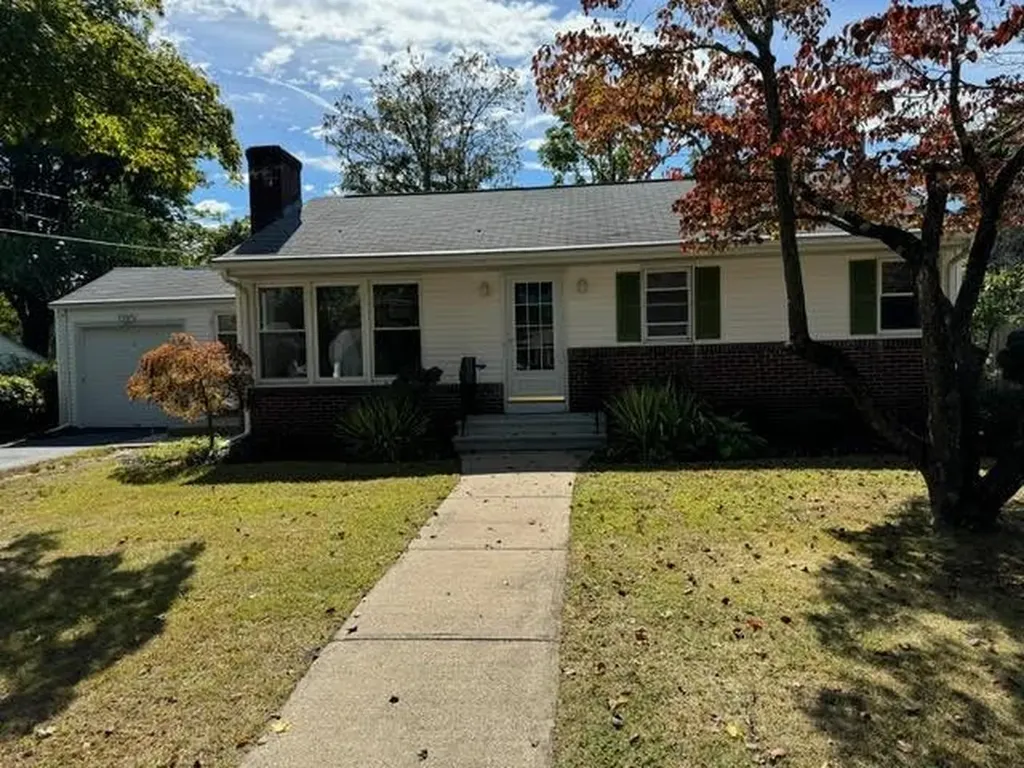 225 Garden City Drive Cranston RI 02920