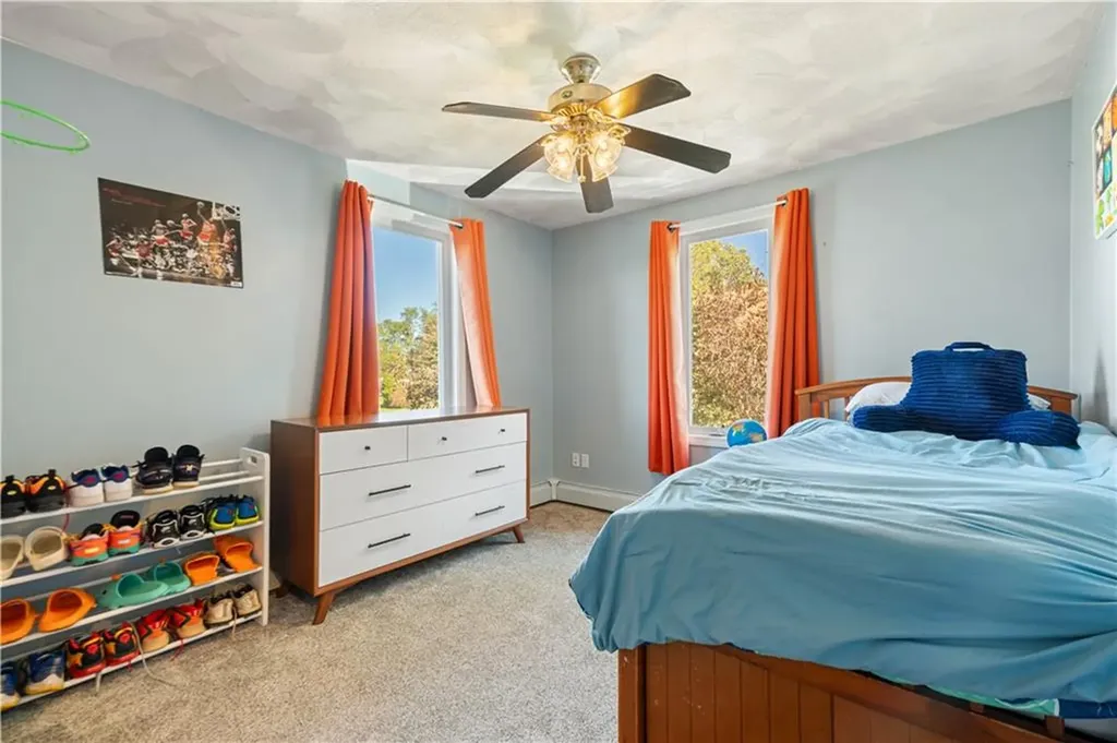 15 Vernon Avenue Bristol RI 02809