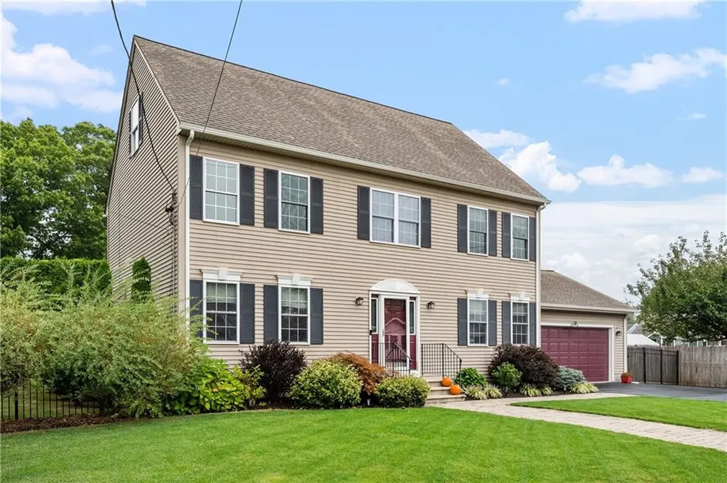 75 Myette Street Woonsocket RI 02895