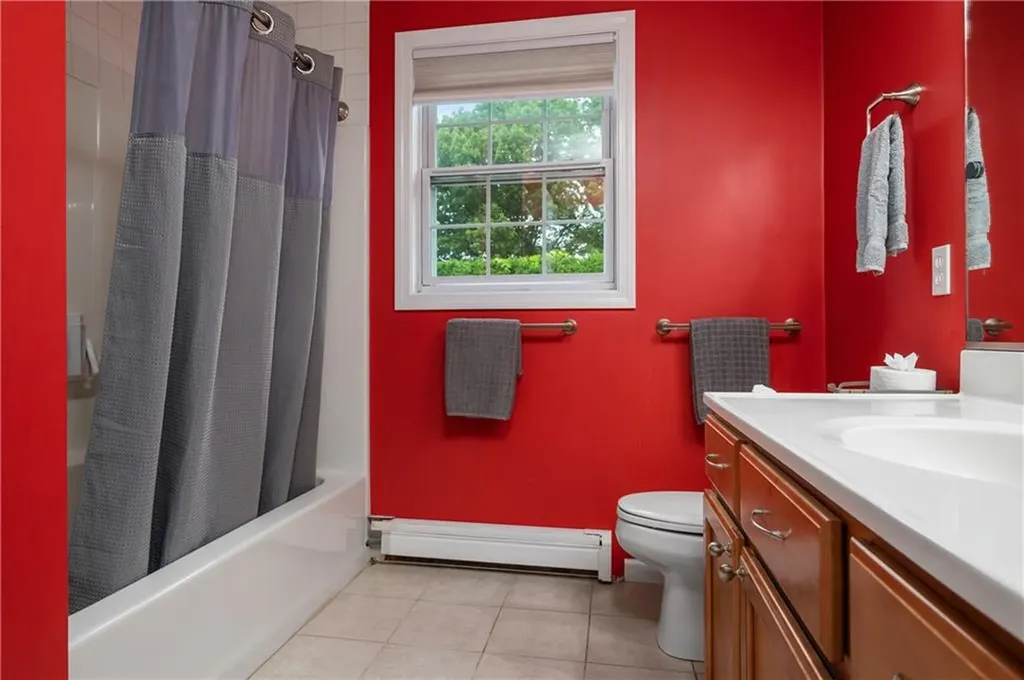 75 Myette Street Woonsocket RI 02895