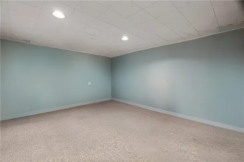 15 Fatima Drive Bristol RI 02809