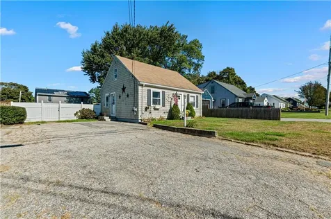 15 Fatima Drive Bristol RI 02809