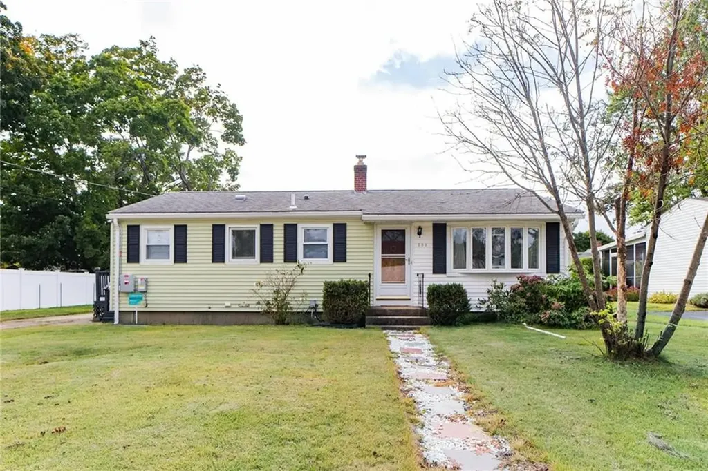 255 Pierce Avenue Warwick RI 02888