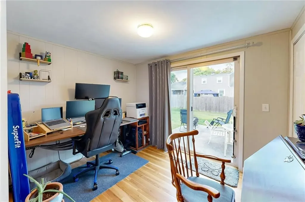 255 Pierce Avenue Warwick RI 02888