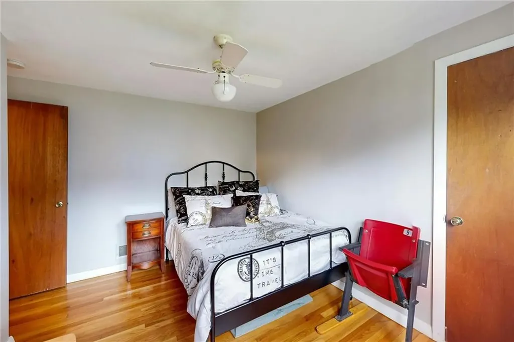 255 Pierce Avenue Warwick RI 02888