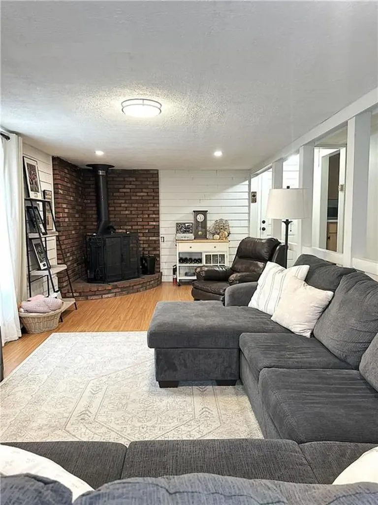 106 Hopkins Hill Road Coventry RI 02816