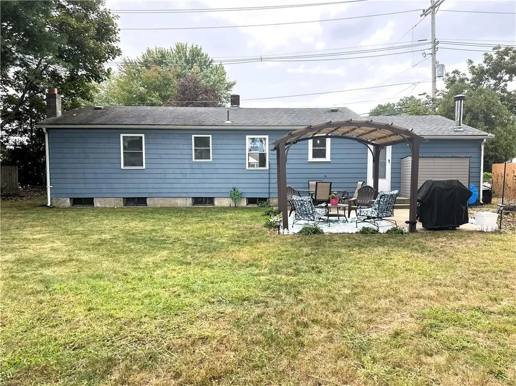 106 Hopkins Hill Road Coventry RI 02816