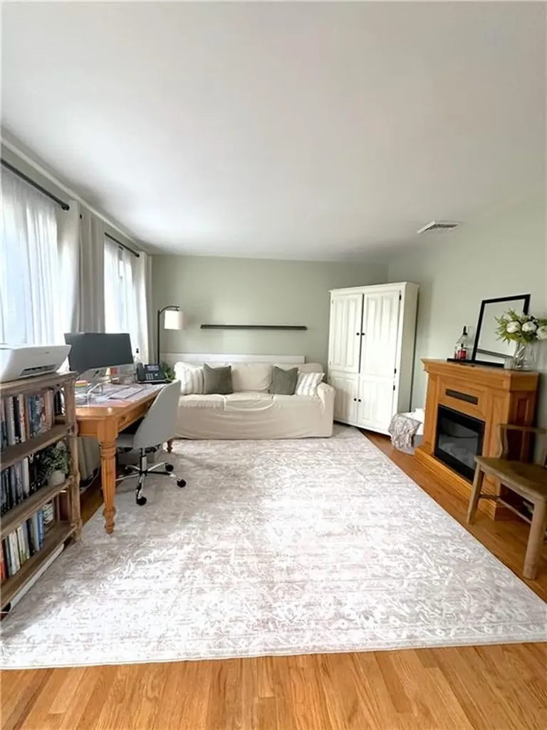 106 Hopkins Hill Road Coventry RI 02816
