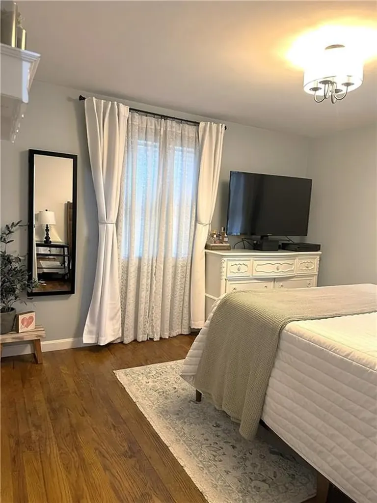 106 Hopkins Hill Road Coventry RI 02816