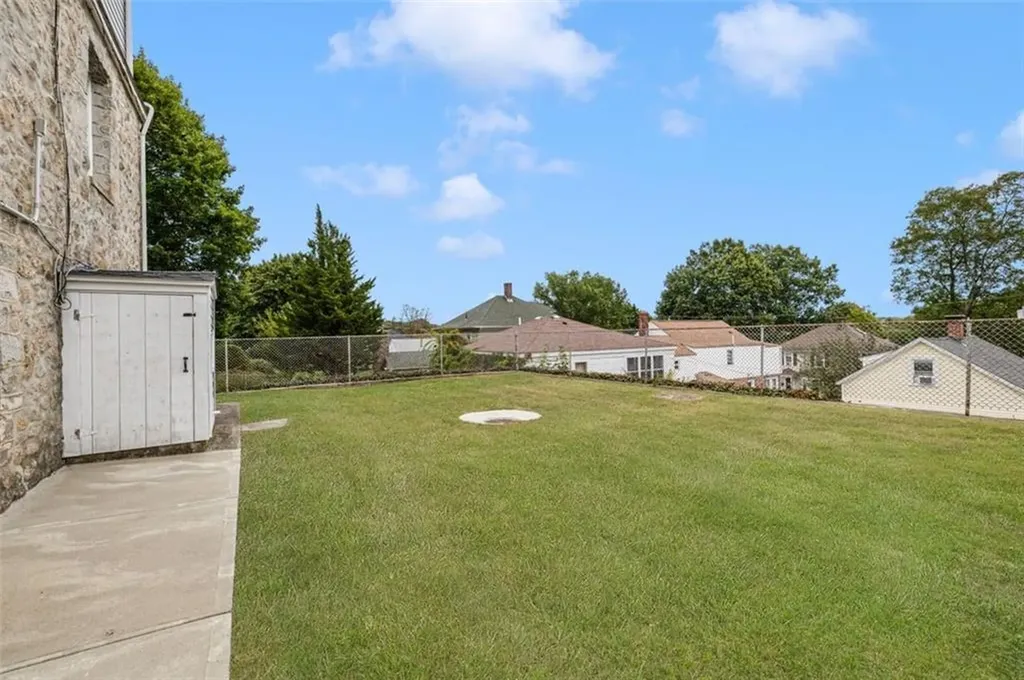 26 28-30 Pawtuxet Terrace West Warwick RI 02893