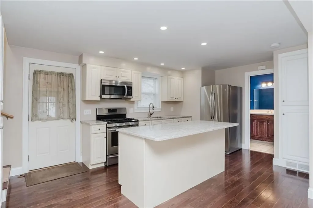 160 Rice Street Pawtucket RI 02861