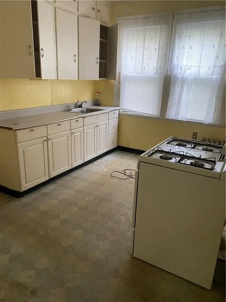 48 50 Warrington Street Providence RI 02907